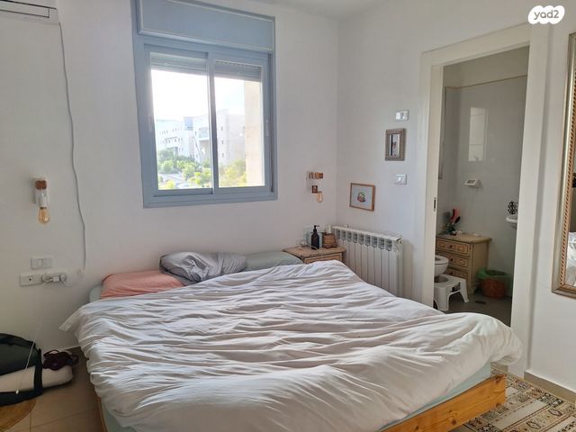 דירה, דוכיפת 26, סנסן, צור הדסה