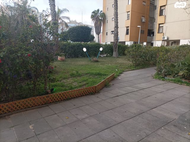 דירה, הראשונים 35, רובע א', אשדוד