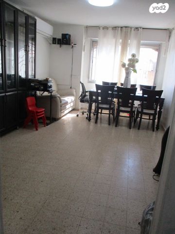 אהרון אשכולי 10