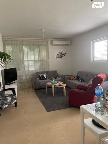 דירה, מורדי הגטאות 26, ב' / צפון מערב העיר, רחובות