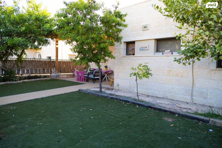 דו משפחתי, הגיא 1, טנא, טנא