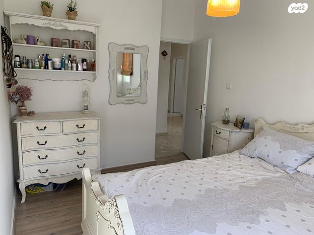 בית פרטי/ קוטג', שמעיה 6, נאות יהודית ונווה ארזים, חולון