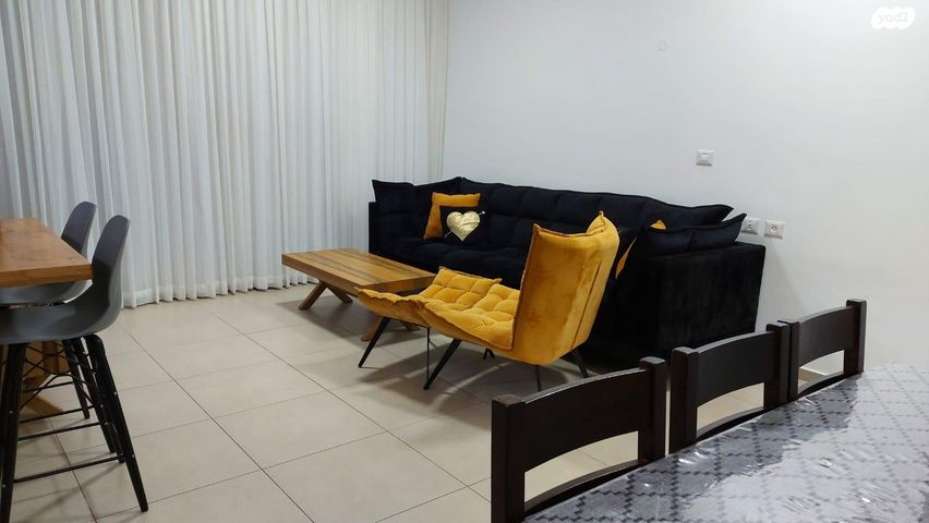 דירה, קטיף 72, שאר העיר, נתיבות