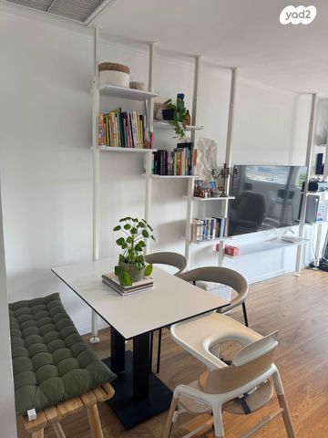 דירה, האלון 26, שאר העיר, קדימה צורן