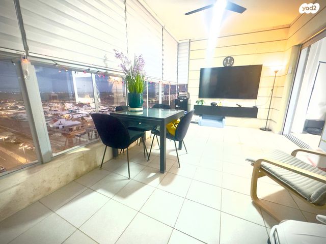 דירה, שדרות הציונות 81, ברנע, אשקלון