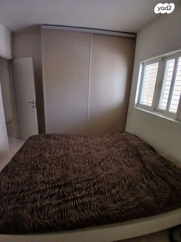 דירה, בעלי מלאכה 1, שאר העיר, גדרה