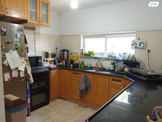 דירה, יוני נתניהו 44, קרית ארבע, קרית ארבע