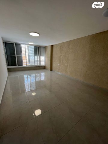 דירה, משמר הירדן 11, מרכז העיר, עפולה