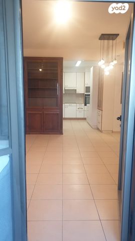 דירה, יוני נתניהו 30, רמת הדר, גבעת שמואל