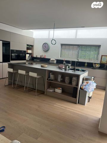 בית פרטי/ קוטג', עזרא 15, שיכוני המזרח, ראשון לציון