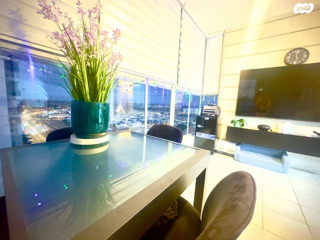 דירה, שדרות הציונות 81, ברנע, אשקלון