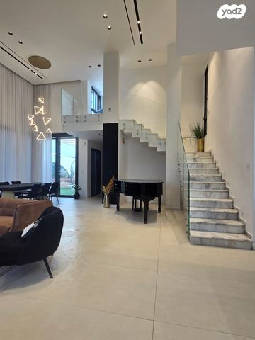 בית פרטי/ קוטג', ד"ר יוחנן בדר 28, רמות, באר שבע