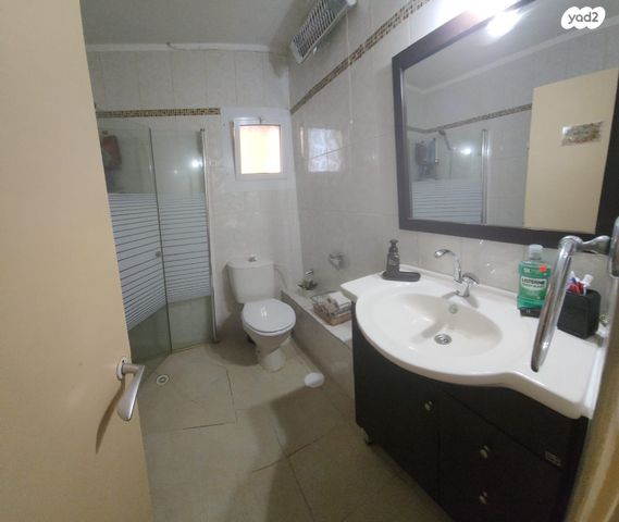 דירה, רחבת רד"ק 28, שכונה י"א, באר שבע