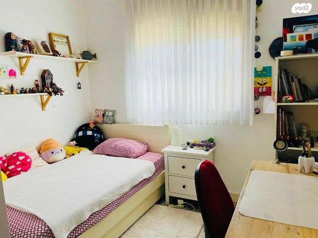 דו משפחתי, תרמ"ג 13, שאר העיר, מזכרת בתיה