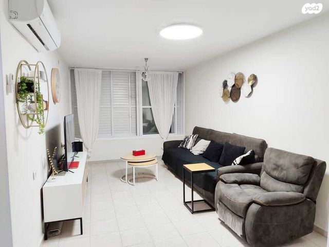 דירה, יהושע בן נון 39, צה"ל, ראש העין