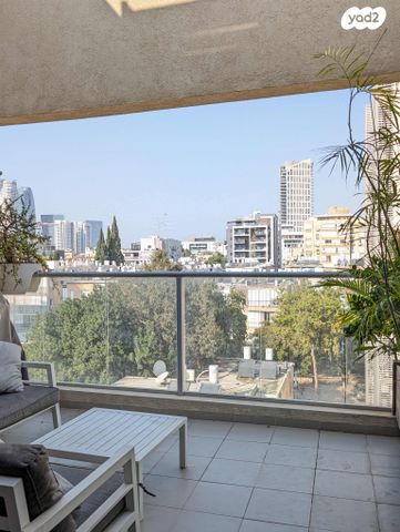 דירה, המפנה 24, ארלוזורוב, גבעתיים