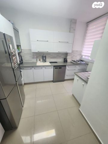 דירה, דרך יבנה 61, נווה יהודה, רחובות