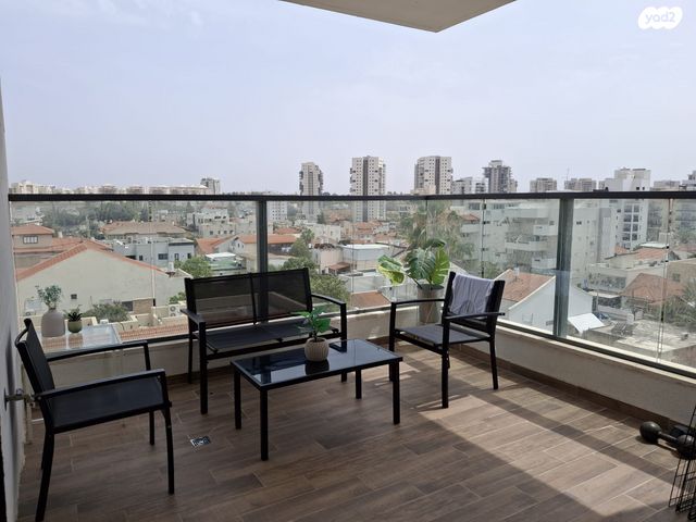 דירה, אברהם בשארי 29, שעריים, רחובות