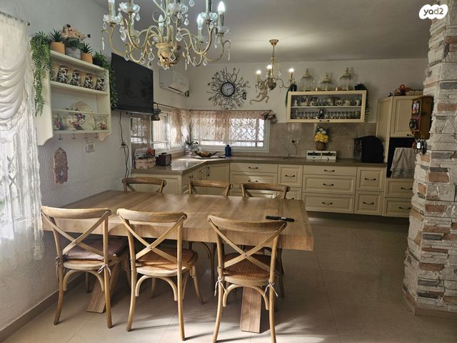 בית פרטי/ קוטג', רחבת הקנאים 7, גיורא יוספטל, דימונה