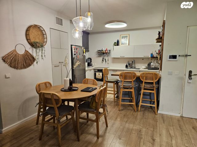 דירה, תירוש 17, כרמים, שוהם