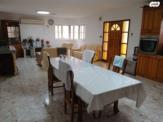 בית פרטי/ קוטג', אילן רמון 5, שאר העיר, חצור הגלילית