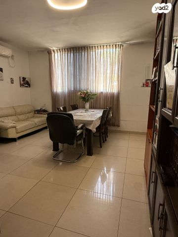 דירה, בן פתחיה 32, גבעת רוקח, בני ברק