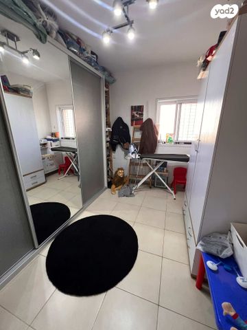 דירה, הרב אריה בינה 29, חומת שמואל, הר חומה, ירושלים