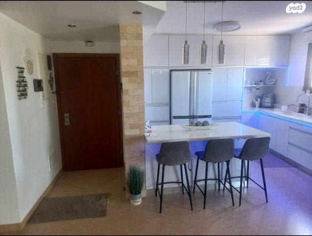 דירה, רינה ניקובה 1, פסגת זאב, ירושלים