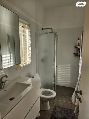 דירה, מרטין בובר 17, רמת בן גוריון, חיפה