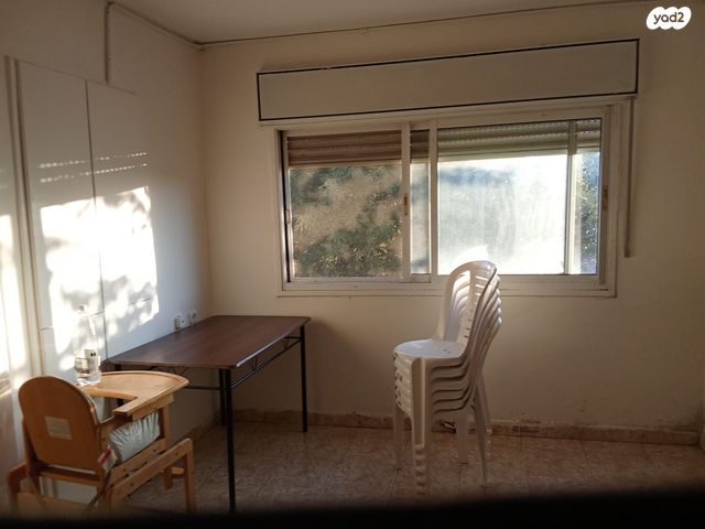 דירה, יוני נתניהו 44, קרית ארבע, קרית ארבע