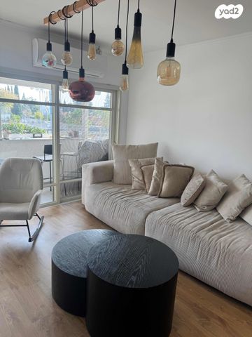 דירה, האלון 26, שאר העיר, קדימה צורן