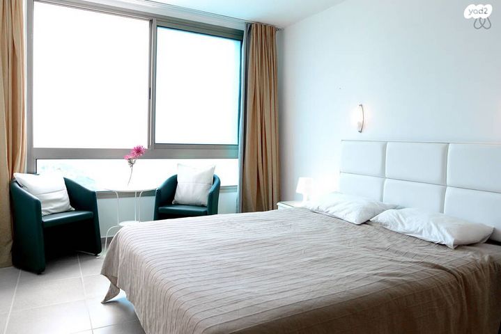 דירה, שדרות עובד בן עמי 2, נוף הטיילת, נתניה