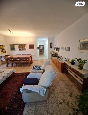 דירה, הנגב 12, מרכז העיר דרום, נתניה