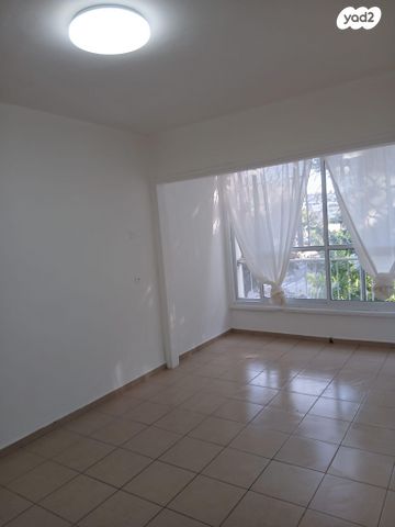 דירה, שדרות יוספטל 30, בן גוריון, קרית אתא