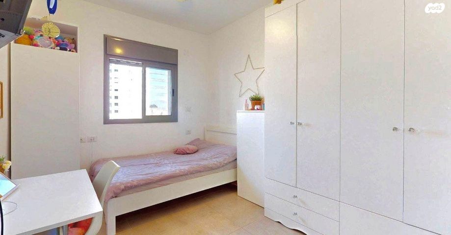 דירה, דוכיפת 9, רמות יצחק, נשר