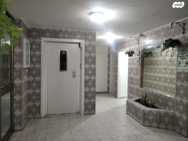 דירה, משה שרת 38, שכונה י"א, באר שבע