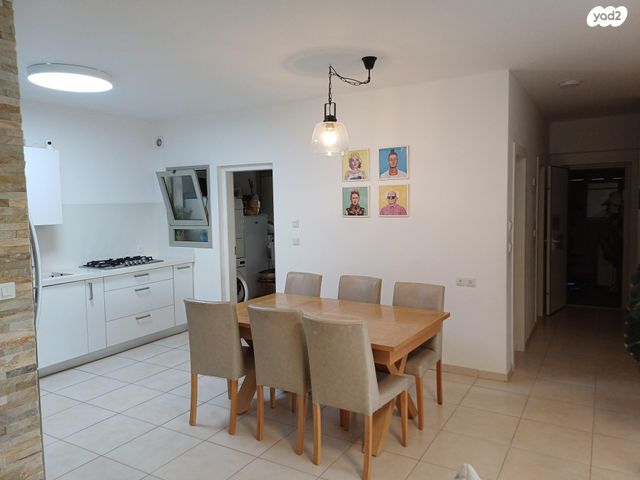 דירה, גולן 60, גבעת טל, אלפי מנשה