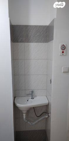 דירה, צבי פנקס 8, מרכז עפולה עלית, עפולה