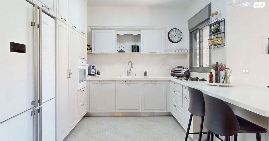 דירה, דוכיפת 9, רמות יצחק, נשר