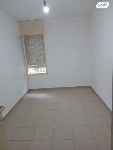 דירה, שדרות יוספטל 30, בן גוריון, קרית אתא