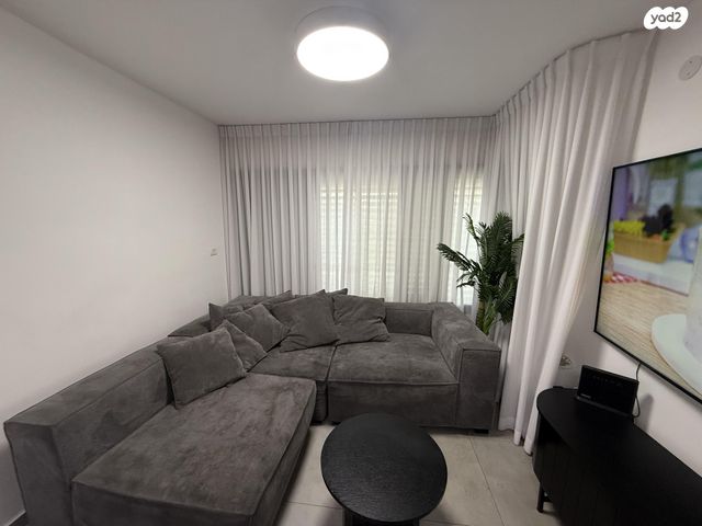 חיים ארלוזורוב 21