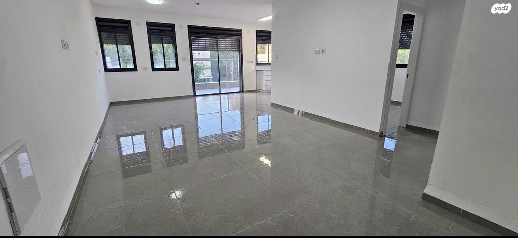 שדרות וייצמן 83