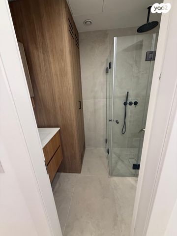 שדרות נורדאו 95