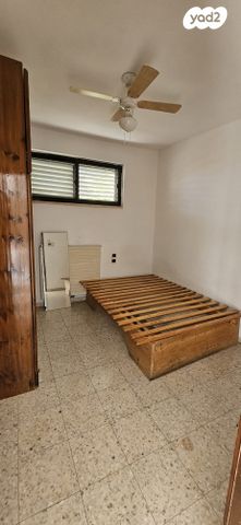 דירה, כרמים 23, מעוז ציון א', מבשרת ציון