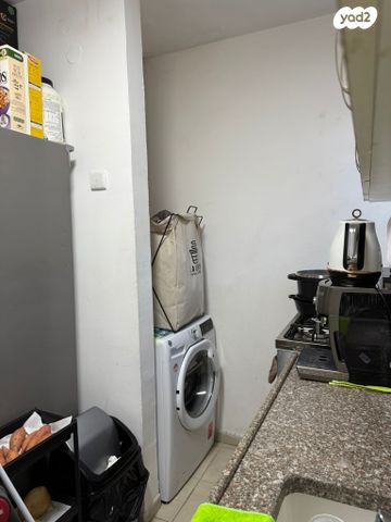 דירה, סמטת הצפורנים 8, רמת יוסף, בת ים