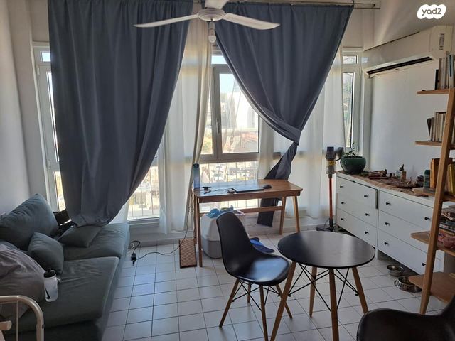 אבן גבירול 115