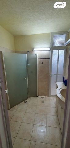 דירה, צבי בורנשטיין 657, המרכז, ירוחם