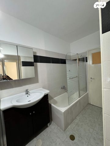 דירה, מרגולין 16, רמב"ם, ראשון לציון