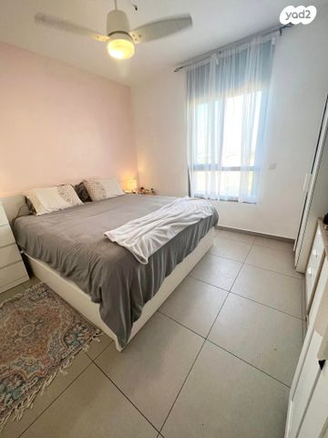 דירה, הקרן 6, גליל ים (מתחם הכוכבים), הרצליה