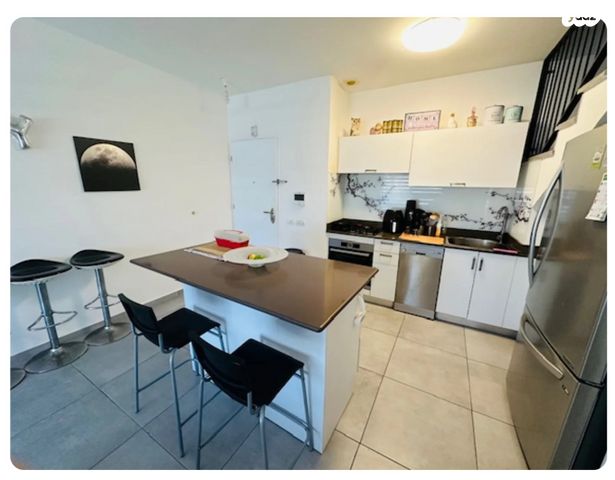 דופלקס, סעדיה גאון 9, גרין ועם, חולון